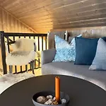 Дом отдыха Oceanfront In Lofoten With Panoramic View *