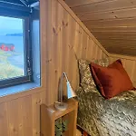 Oceanfront In Lofoten With Panoramic View 펜션 발스타드
