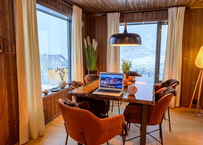 Oceanfront Cabin In Lofoten With Panoramic View Tatil Evi