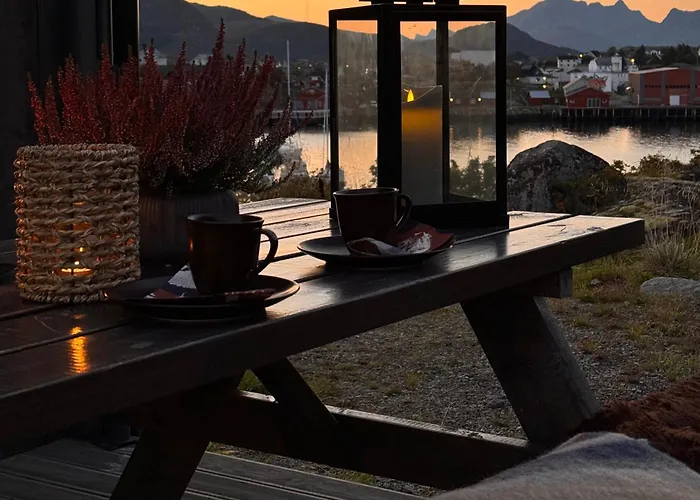 Oceanfront Cabin In Lofoten With Panoramic View Tatil Evi