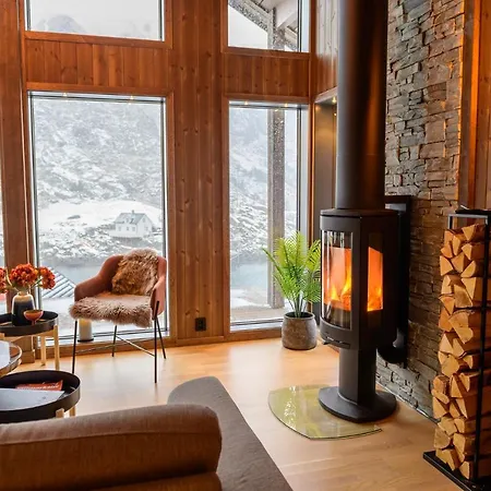 Casa vacanze Oceanfront In Lofoten With Panoramic View *