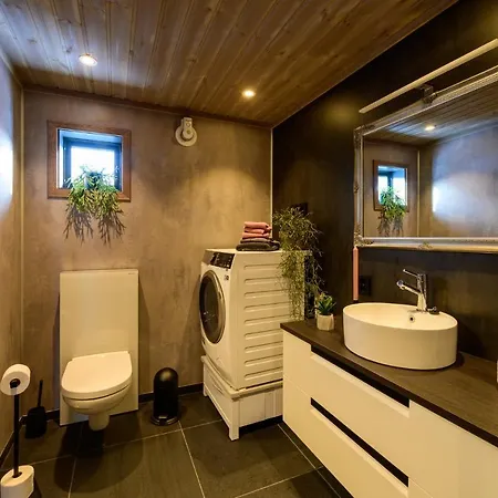 Σπίτι διακοπών Northern Lights Oceanfront Lofoten