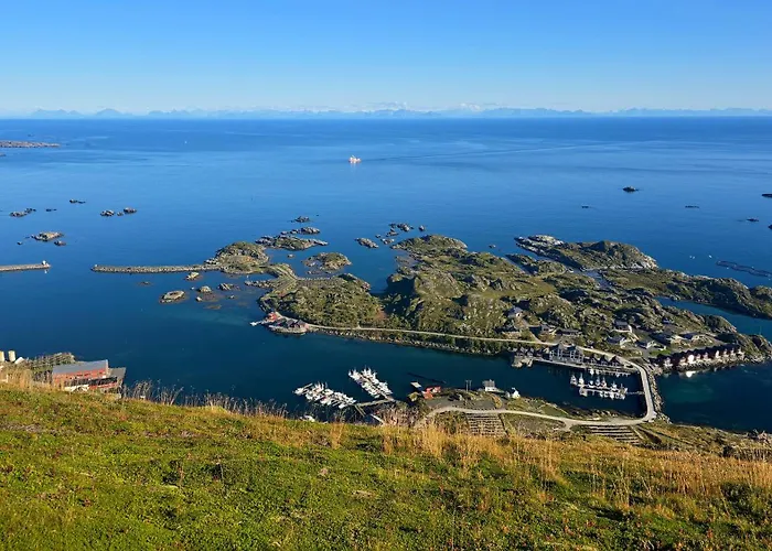 Oceanfront Cabin In Lofoten With Panoramic View Ballstad